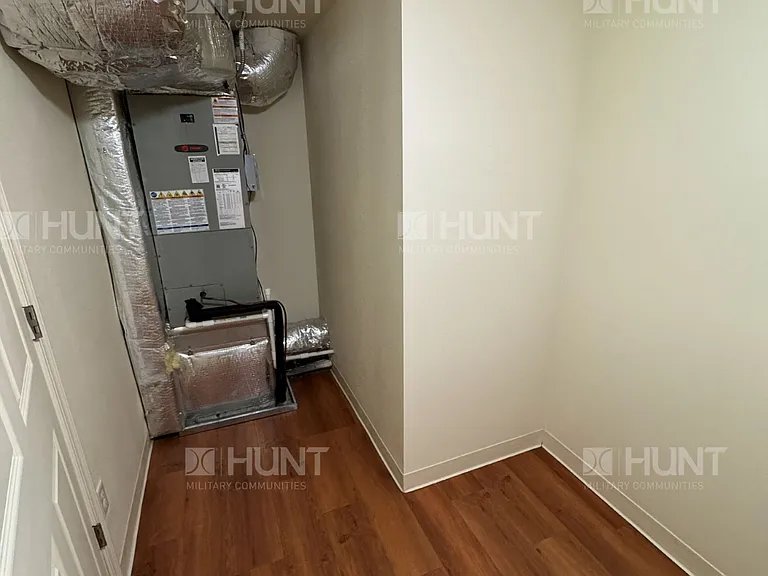 3020 Albacore Cir #B10 — Photo 18