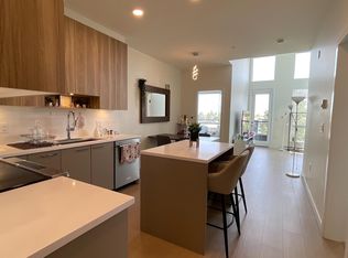 7599 15th St #614, Burnaby, BC