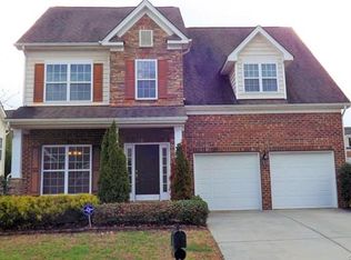 14021 Green Birch Dr, Pineville, NC 28134