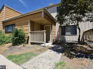 57 Dover Dr, Lindenwold, NJ 08021