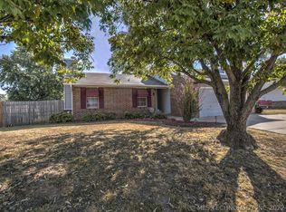 9915 N 107th East Ave, Owasso, OK 74055