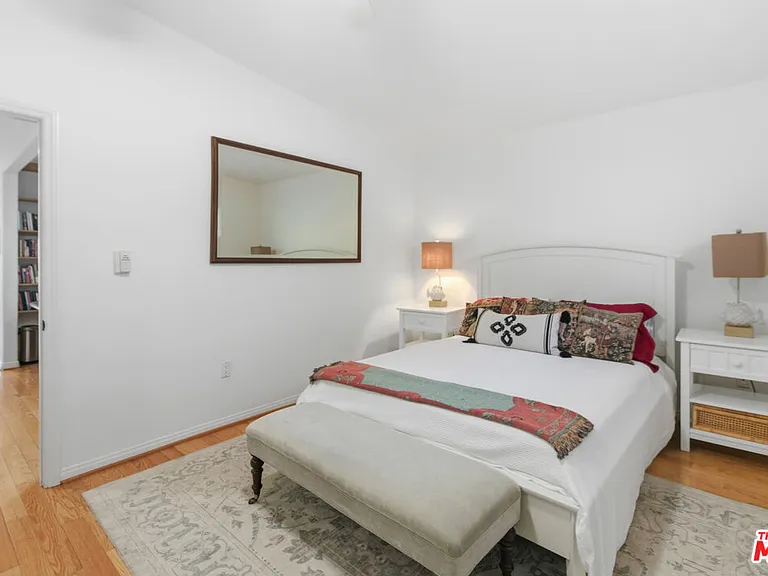 20456 Pacific Coast Hwy — Photo 16