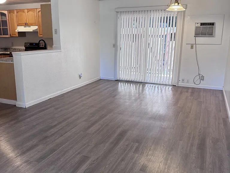 36 El Basset Ct — Photo 3