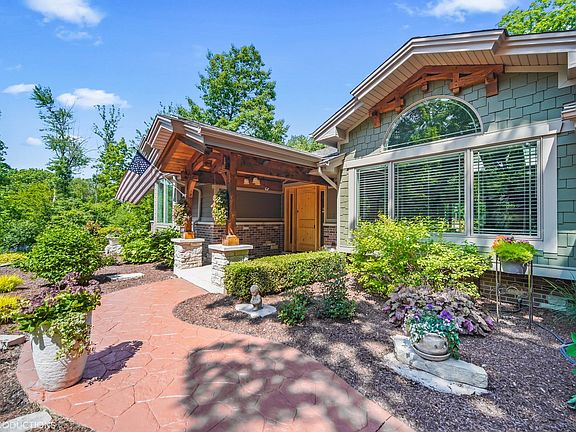 3rd image of 12639 S Timberlane Dr