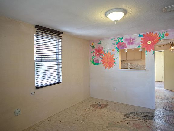 2nd image of 3026 N Sparkman Blvd