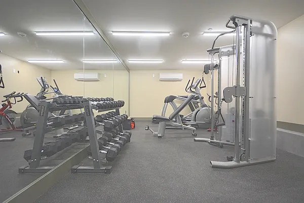 Rented by Corcoran | media 23