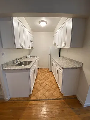 Rented by Oxford Property Group | media 20