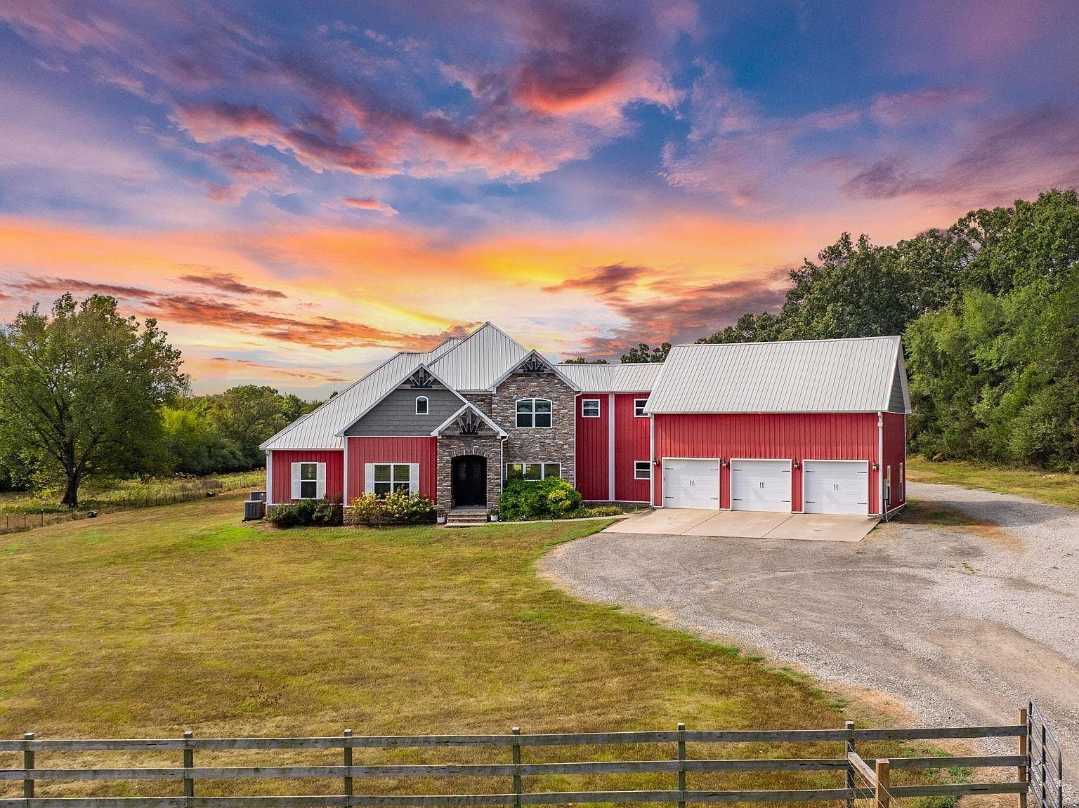 1431 Red Hill Rd, Mount Vernon, AR 72111 | MLS #25049474 | Zillow