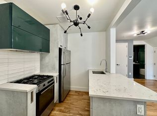 22 Ford St #1D, Brooklyn, NY 11213