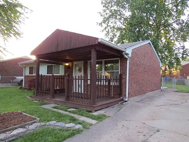 2603 Lamborne Blvd photo 1