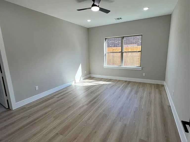 2603 Piemonte Avenue Cir — Photo 13