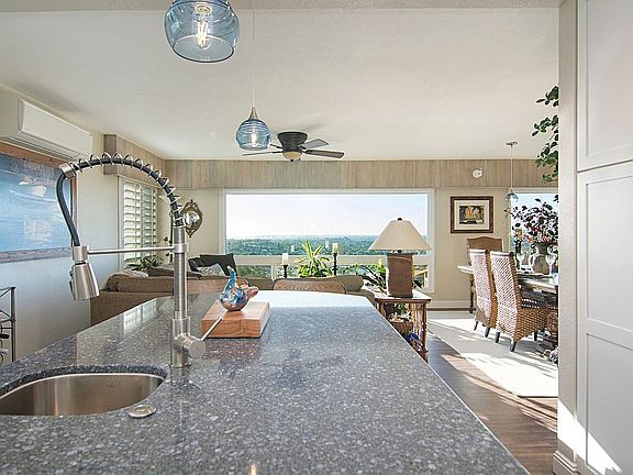 5th image of 4311 Canterbury Dr