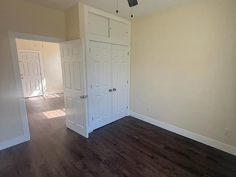 205 Duncan Ave — Photo 4