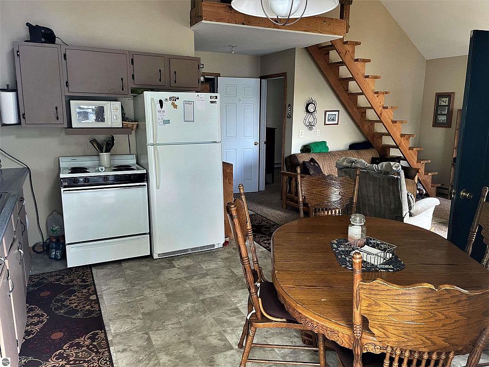 524 Middle Is, Lupton, MI 48635 Zillow