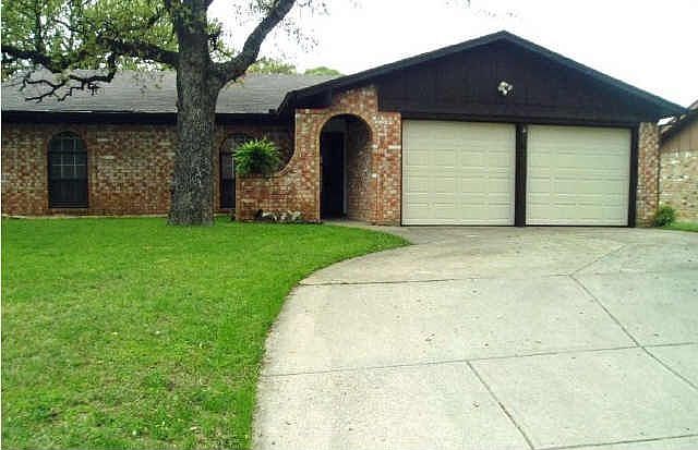 1st image of 7029 Payte Ln