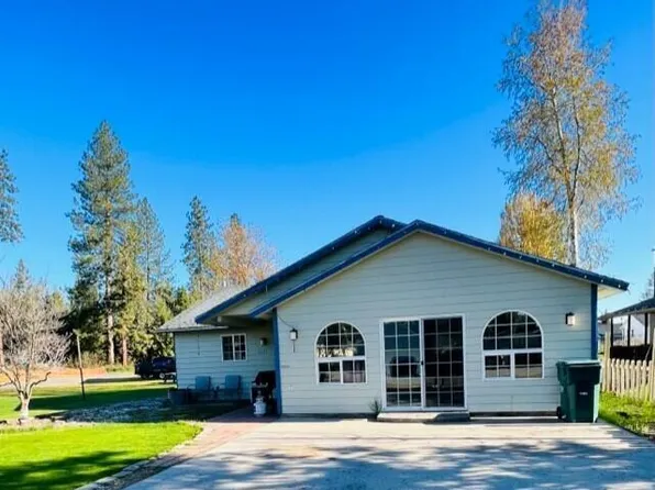 5671 W Maine St, Spirit Lake, ID 83869