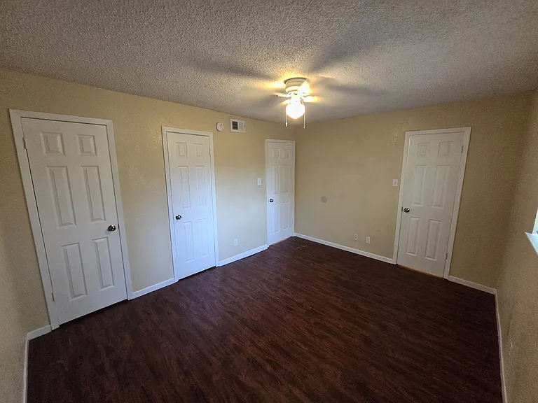 601 Harbour Ave #201 — Photo 7