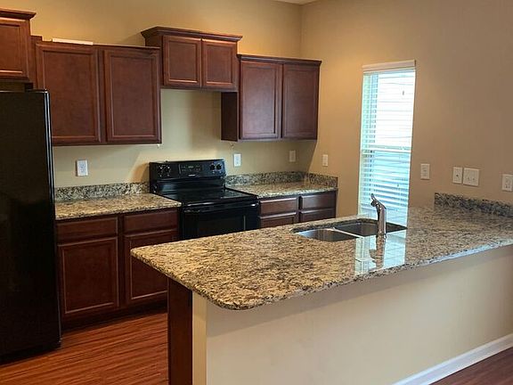 4th image of 822 Lower Park Pl #822
