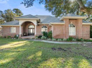 319 Swift Creek Dr, Cantonment, FL 32533