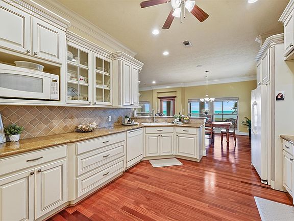 4th image of 11610 Cedar Gully Rd