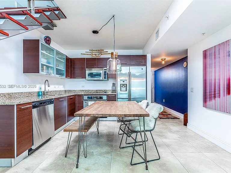 41 SE 5th St #706 — Photo 11