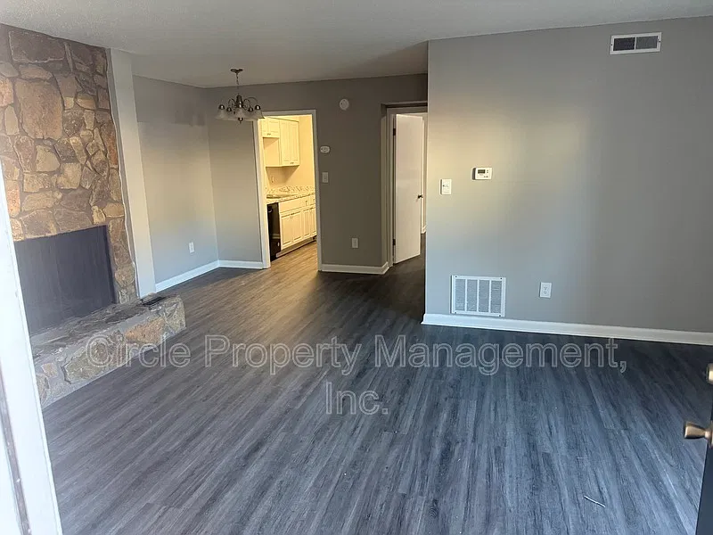 Reserve at Fairway Hills — Photo 4