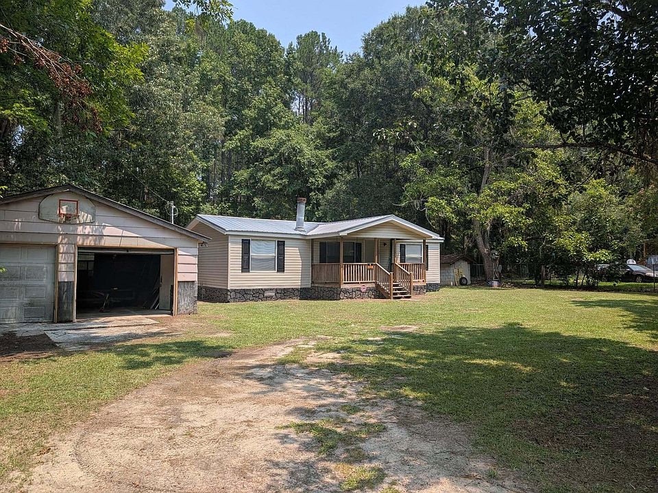 1st image of 3528 Prices Bridge Ln