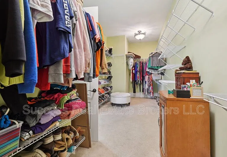 343 Summer Garden Dr — Photo 55
