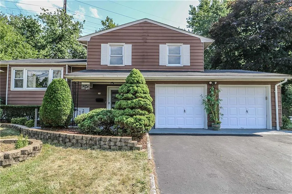 38 Rieder Rd photo 1