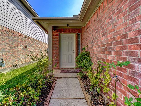 4th image of 10755 Plum Dale Way