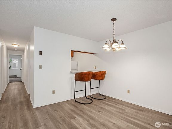 5th image of 1700 Lake Park Drive SW #16