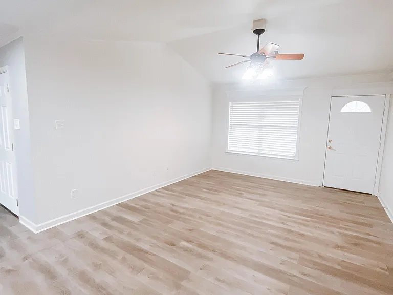 19 Mattie Lene Dr — Photo 3