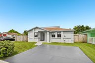 SW 193rd St-S2309-001.jpg
