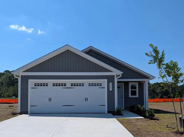 6007 Roundwood Drive NW, Ash, NC 28420