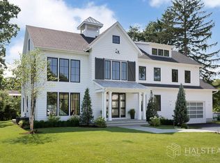 148 Douglas Rd, New Canaan, CT 06840