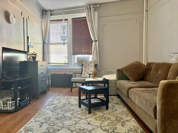 290 Kings Highway image 4 of 6