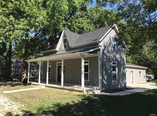 1001 N 3rd St, Breese, IL 62230