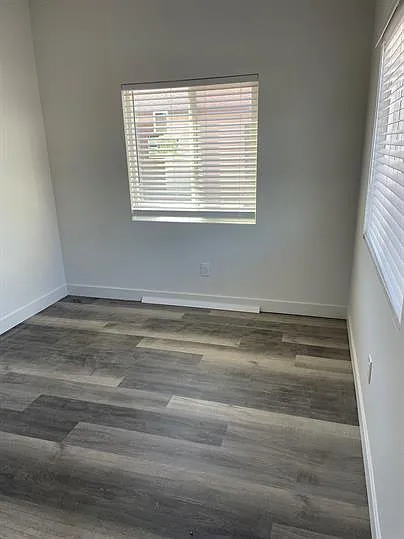 420 W 1st St #1 — Photo 6