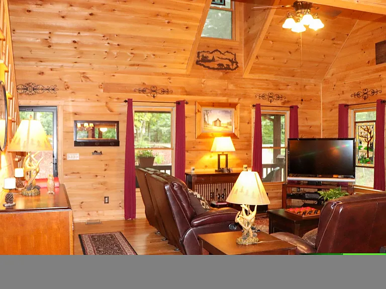 165 Adina Dr — Photo 4