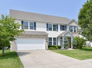 1594 Woodfield Dr, Greenwood, IN