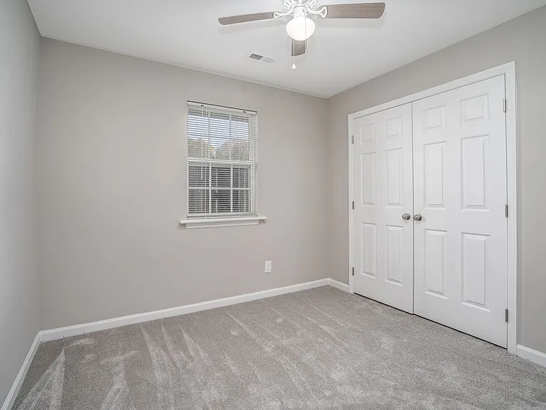 111 N Wheeless Dr — Photo 6