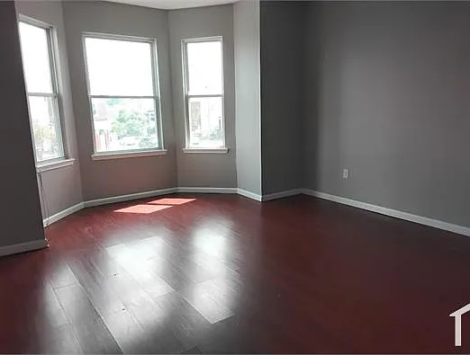 3936 Edmondson Ave — Photo 23