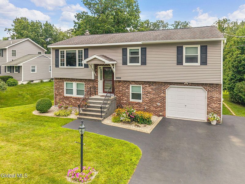 3rd image of 1090 Watervliet Shaker Road