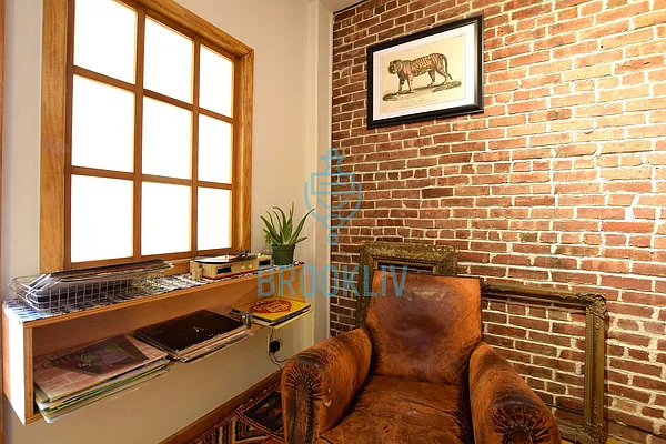 Rented by null | media 30