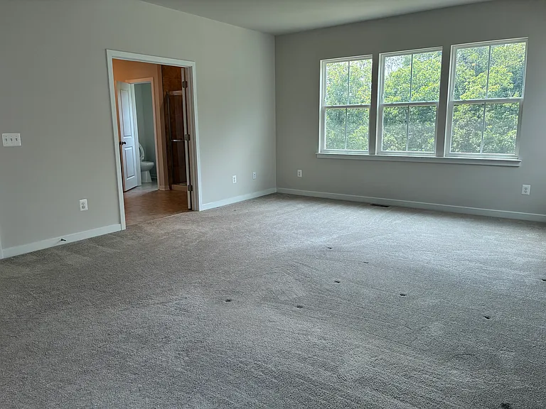 2062 Whithorn Hl — Photo 49