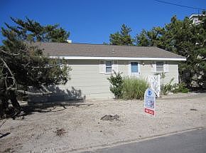 3rd image of 13 Carolina Ave