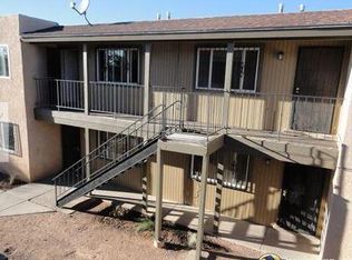 316 Grove St NE, Albuquerque, NM 87108