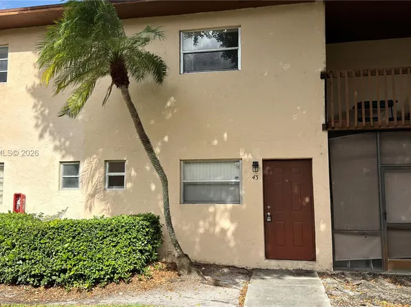 6607 Winfield Blvd #B-43, Pompano Beach, FL 33063