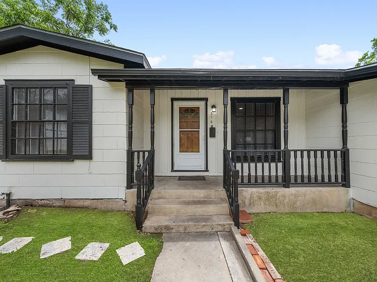 310 Sumner Dr — Photo 6