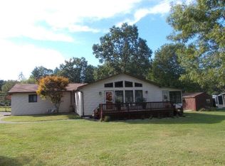 104 Sterling Dr, Beaver, WV 25813